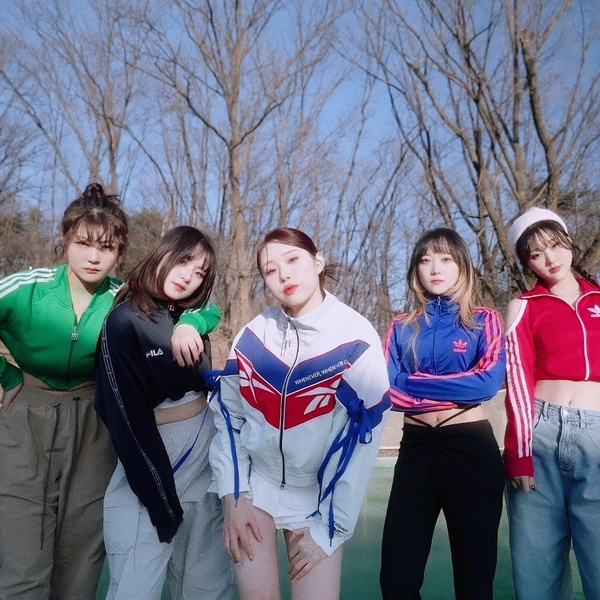 DIAWINGS (다이아윙스)